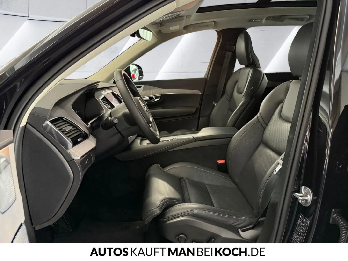 XC90 B5 D AWD Ultimate Bright HUD 360 B&W/Massage