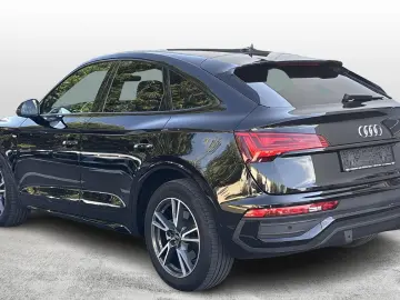 AUDI Q5 SPORTBACK MHEV