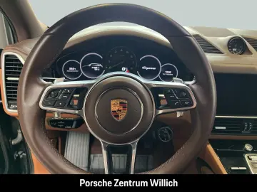 Cayenne E-Hybrid Clubleder Luftfederung 21-Zoll