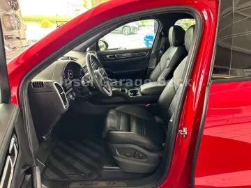 Cayenne 4.0 V8 GTS Coupe|Keramik|Burmester|TV