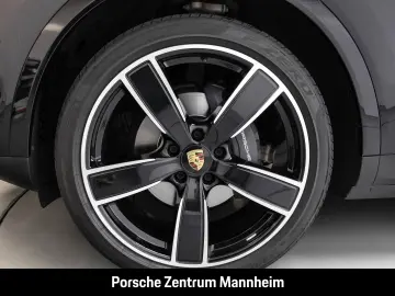 Cayenne Platinum Edition Luft Matrix SurroundVie
