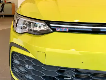 Golf8 2.0 TSI*GTI*DSG*LED*Black STY*Navi*19 Zoll