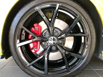 Golf8 2.0 TSI*GTI*DSG*LED*Black STY*Navi*19 Zoll