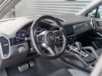 Cayenne GTS Matrix BOSE SportDesign Paket/Ventil/360