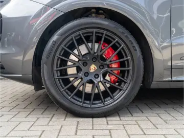 Cayenne GTS Matrix BOSE SportDesign Paket/Ventil/360