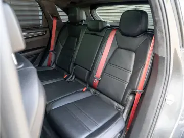 Cayenne GTS Matrix BOSE SportDesign Paket/Ventil/360