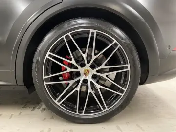 Cayenne GTS Coupé Pano. Bose Head-Up DAB LED WLA