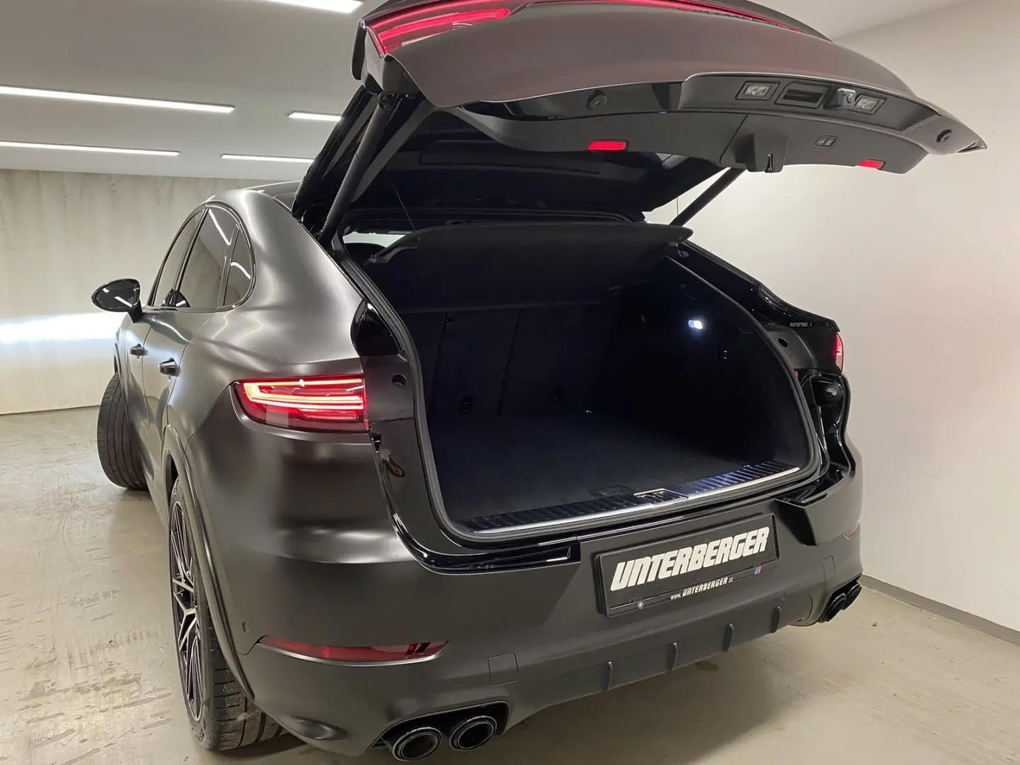 Cayenne GTS Coupé Pano. Bose Head-Up DAB LED WLA