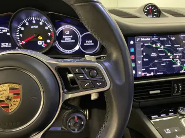 Cayenne GTS Coupé Pano. Bose Head-Up DAB LED WLA