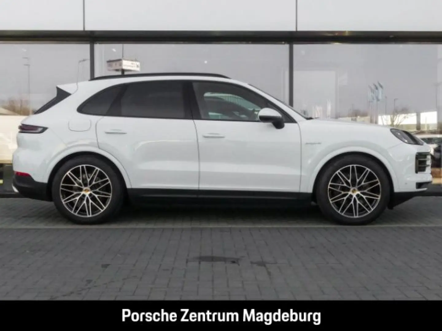 Cayenne E-Hybrid*PANO*BOSE*PASM*AZV*ACC*18-WEGE*