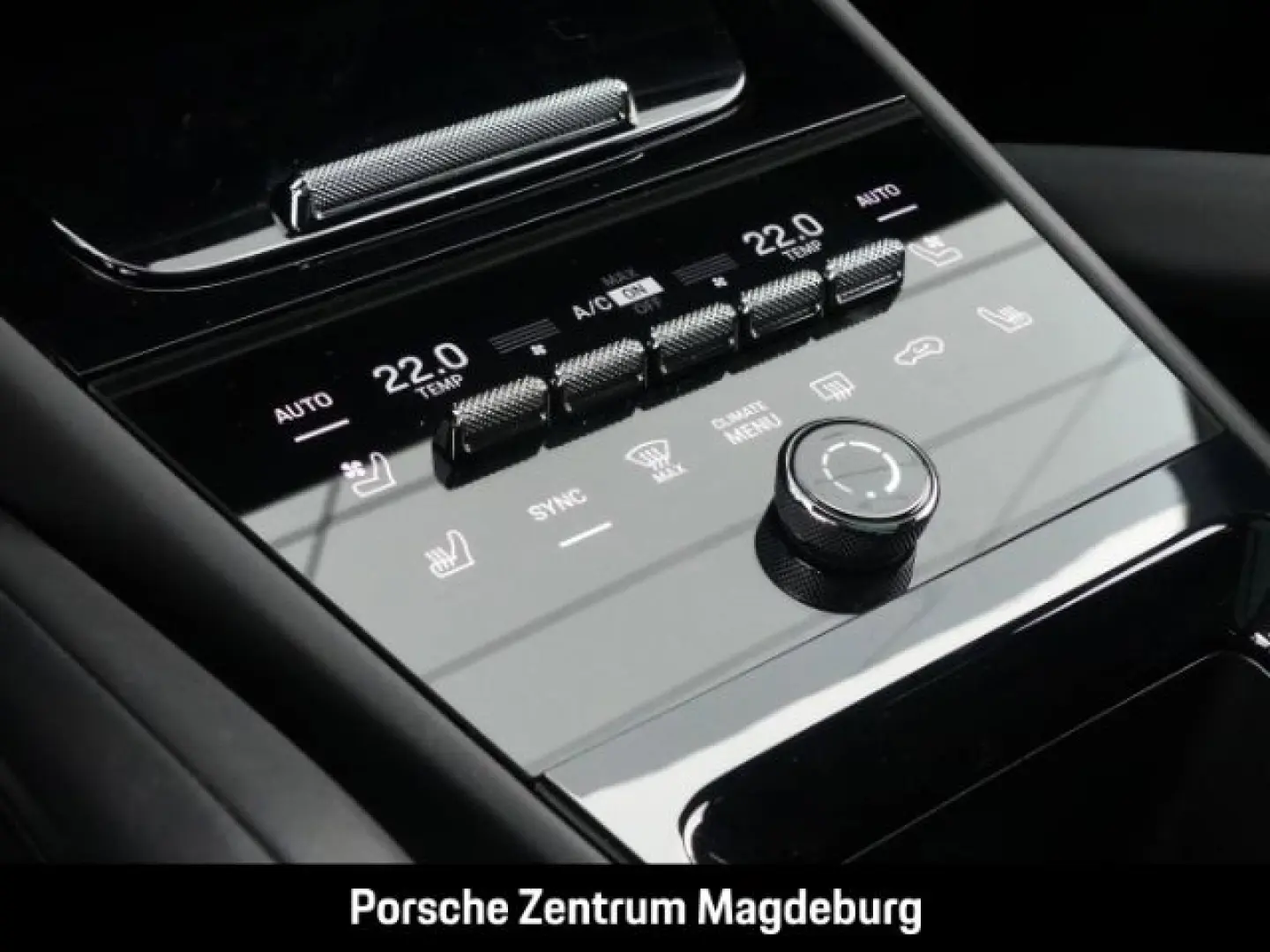 Cayenne E-Hybrid*PANO*BOSE*PASM*AZV*ACC*18-WEGE*