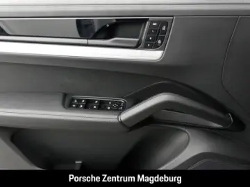 Cayenne E-Hybrid*PANO*BOSE*PASM*AZV*ACC*18-WEGE*