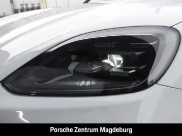 Cayenne E-Hybrid*PANO*BOSE*PASM*AZV*ACC*18-WEGE*