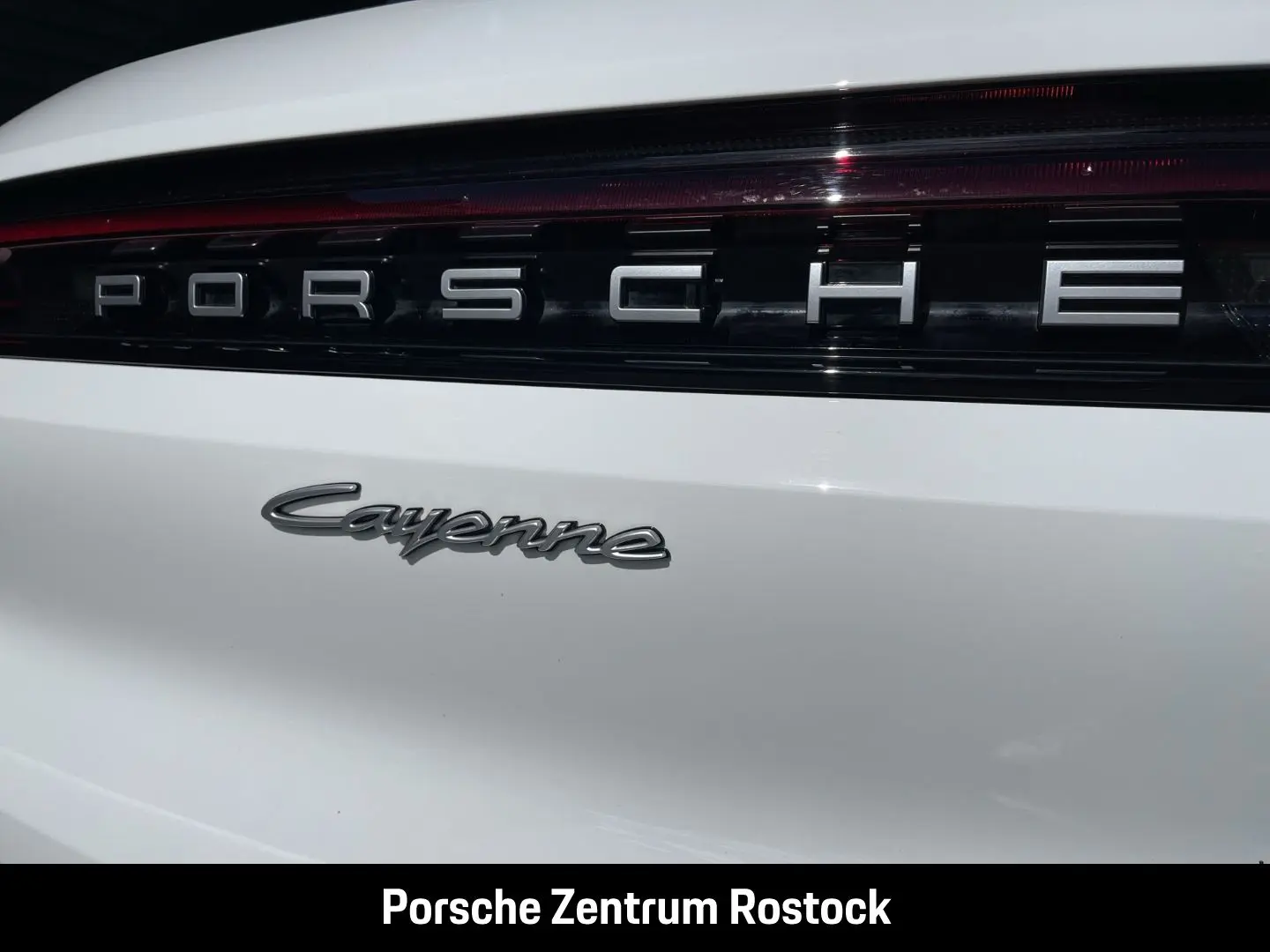 Cayenne E-Hybrid BOSE Luftfederung Panoramadach