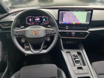 Formentor VZ 2.0 TSI 4Drive DSG Pano ACC AHK PA