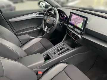 Formentor VZ 2.0 TSI 4Drive DSG Pano ACC AHK PA
