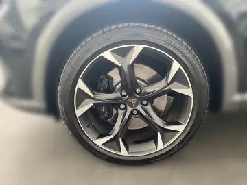 Formentor VZ 2.0 TSI 4Drive DSG Pano ACC AHK PA