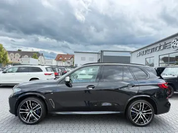 X5*M50i*INDIVIDUAL*360°ACC*B&W*HUD*LASER*AHK*DAB