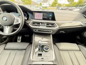 X5*M50i*INDIVIDUAL*360°ACC*B&W*HUD*LASER*AHK*DAB