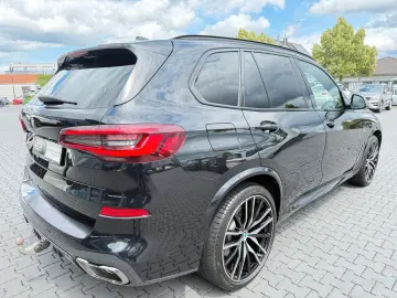 X5*M50i*INDIVIDUAL*360°ACC*B&W*HUD*LASER*AHK*DAB