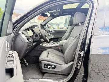 X5*M50i*INDIVIDUAL*360°ACC*B&W*HUD*LASER*AHK*DAB