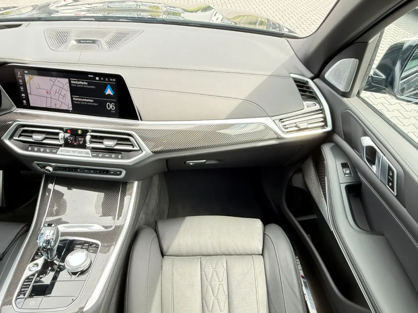 X5*M50i*INDIVIDUAL*360°ACC*B&W*HUD*LASER*AHK*DAB