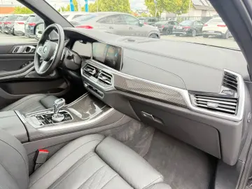 X5*M50i*INDIVIDUAL*360°ACC*B&W*HUD*LASER*AHK*DAB