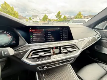 X5*M50i*INDIVIDUAL*360°ACC*B&W*HUD*LASER*AHK*DAB