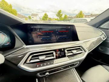 X5*M50i*INDIVIDUAL*360°ACC*B&W*HUD*LASER*AHK*DAB