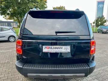 Land Cruiser 2,8 D-4D 150kW AWD Executive J25