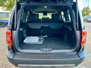 Land Cruiser 2,8 D-4D 150kW AWD Executive J25