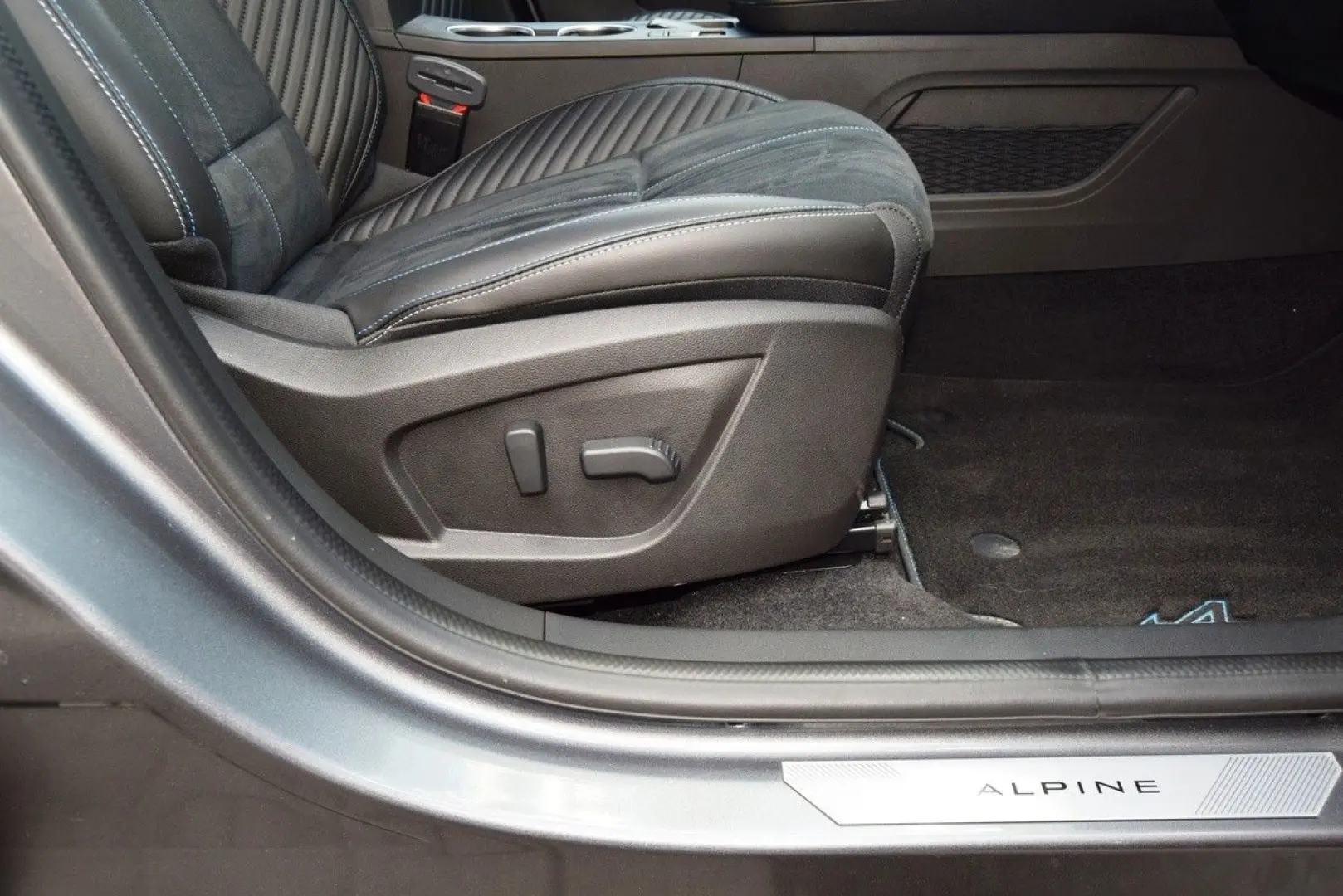 Arkana 145 ESPRIT ALPINE E-Tech hybrid, Automat
