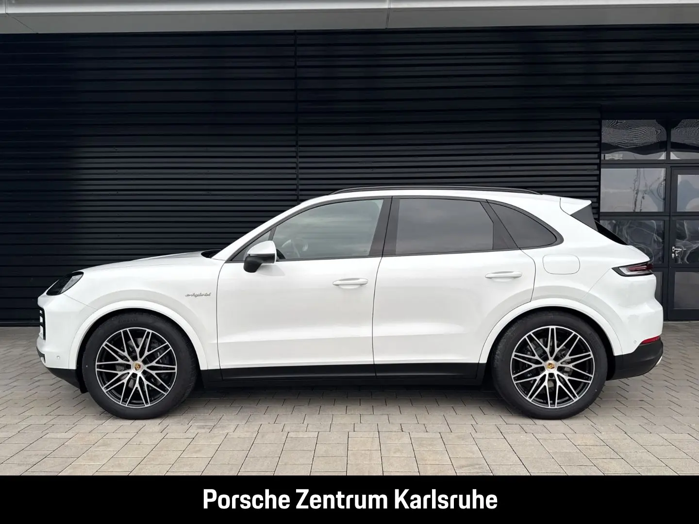 Cayenne E-Hybrid BOSE Luftfederung Panoramadach
