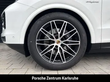 Cayenne E-Hybrid BOSE Luftfederung Panoramadach