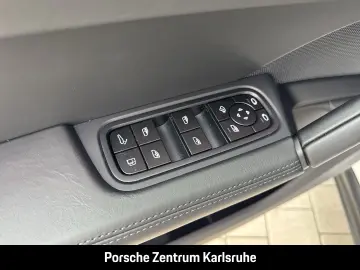 Cayenne E-Hybrid BOSE Luftfederung Panoramadach