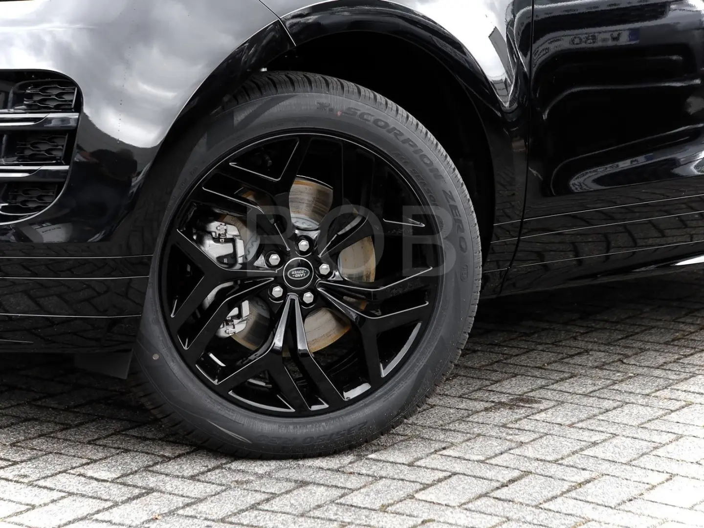 Range Rover Evoque P250 R-Dynamic SE 8-fach bere