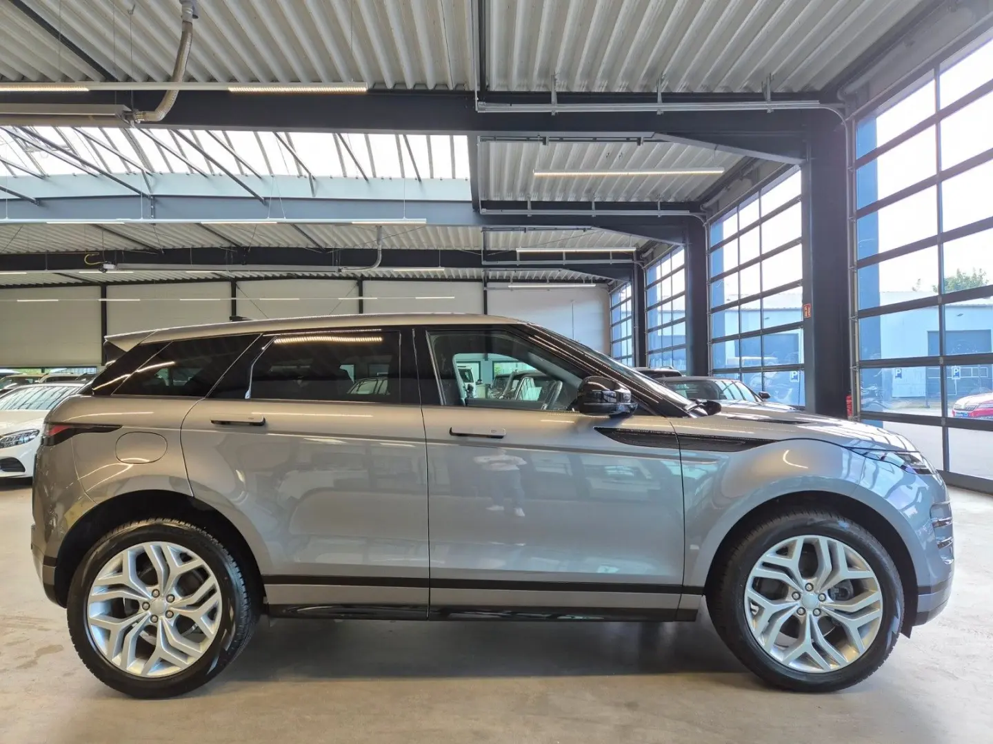 EVOQUE R-DYNAMIC SE LEDER NAVI LED