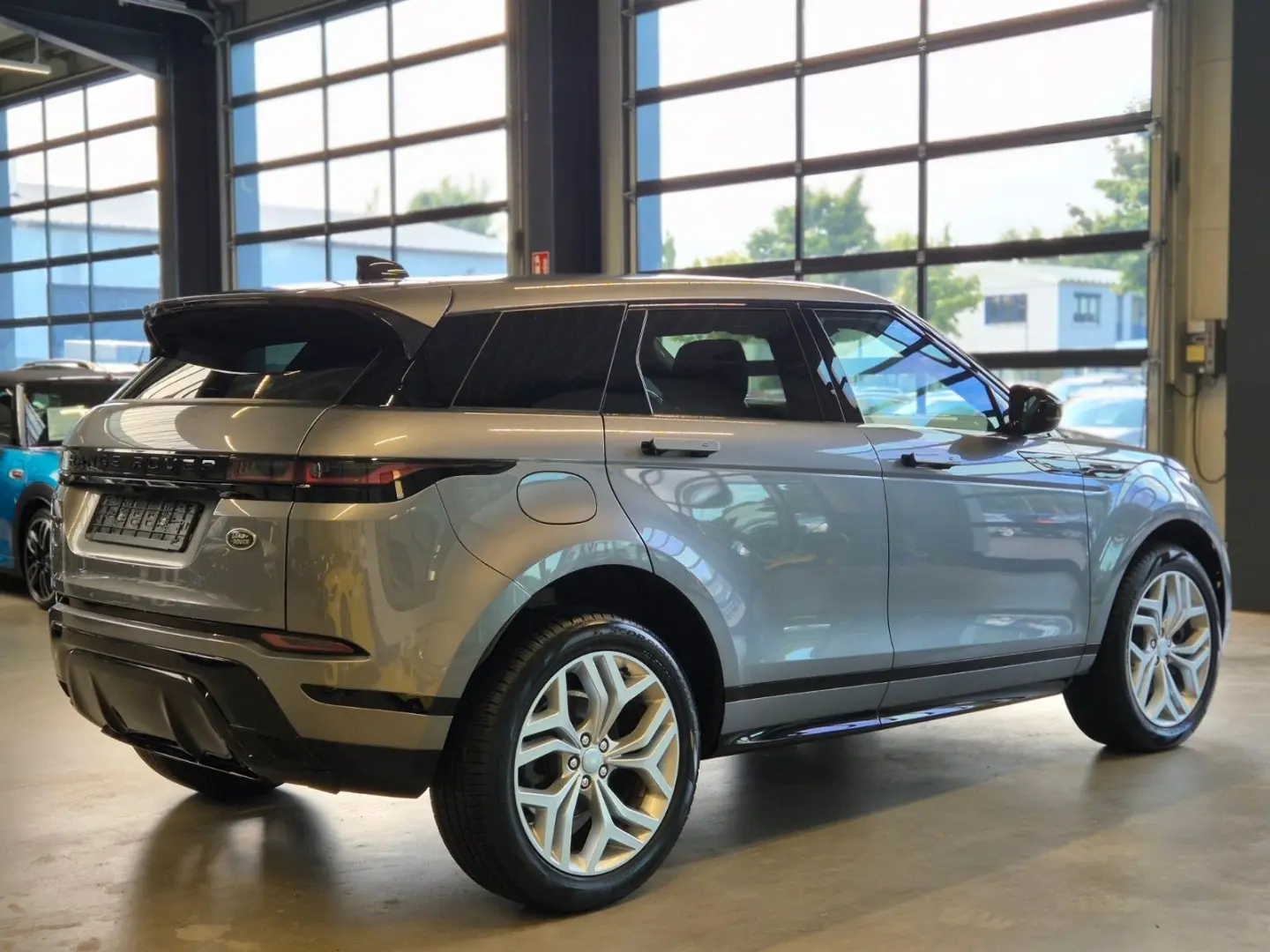EVOQUE R-DYNAMIC SE LEDER NAVI LED