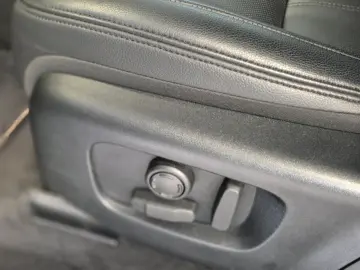 EVOQUE R-DYNAMIC SE LEDER NAVI LED