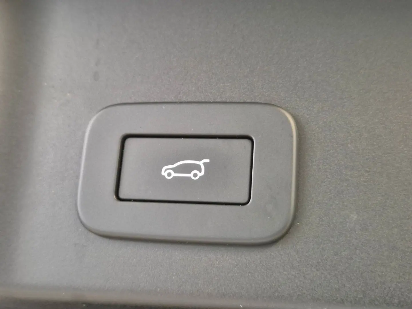 EVOQUE R-DYNAMIC SE LEDER NAVI LED