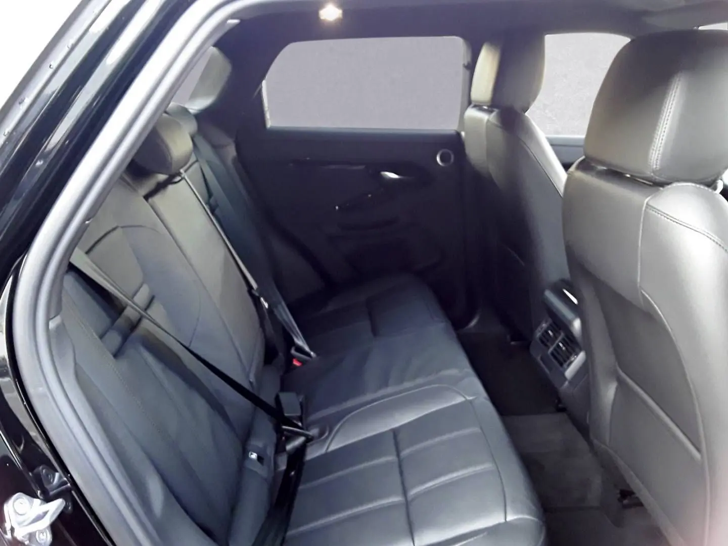 Range Rover Evoque D165 Dynamic SE