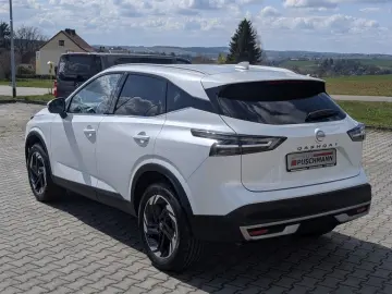 Qashqai 1.3 DIG-T MHEV Xtronic N-Connecta