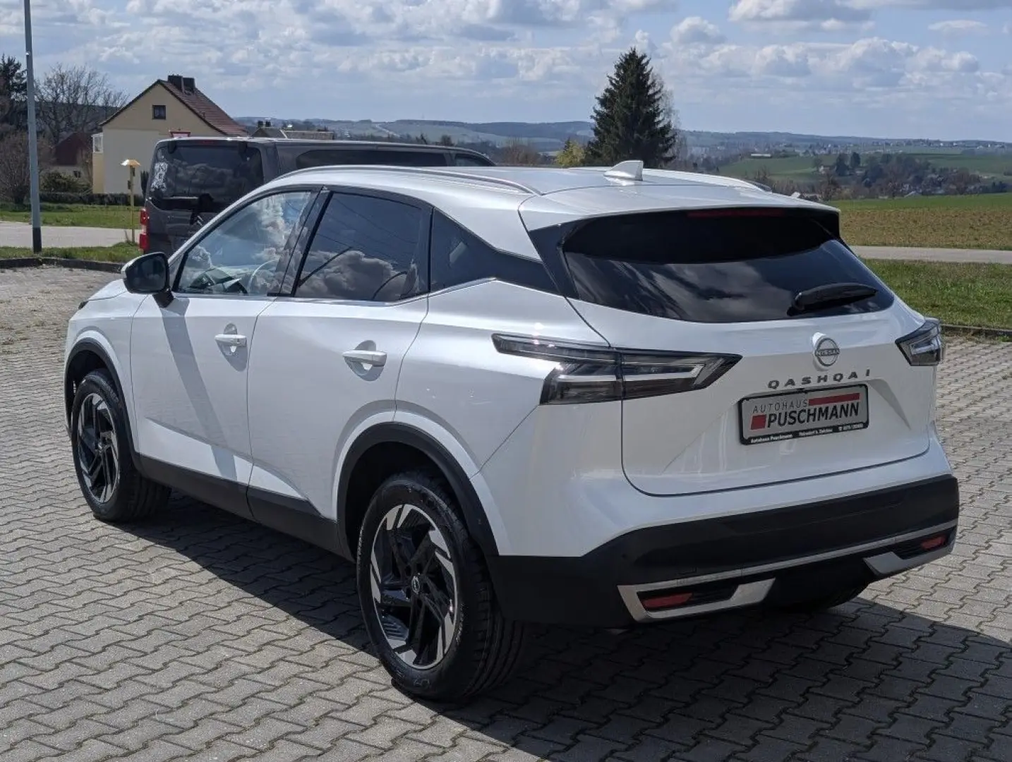 Qashqai 1.3 DIG-T MHEV Xtronic N-Connecta