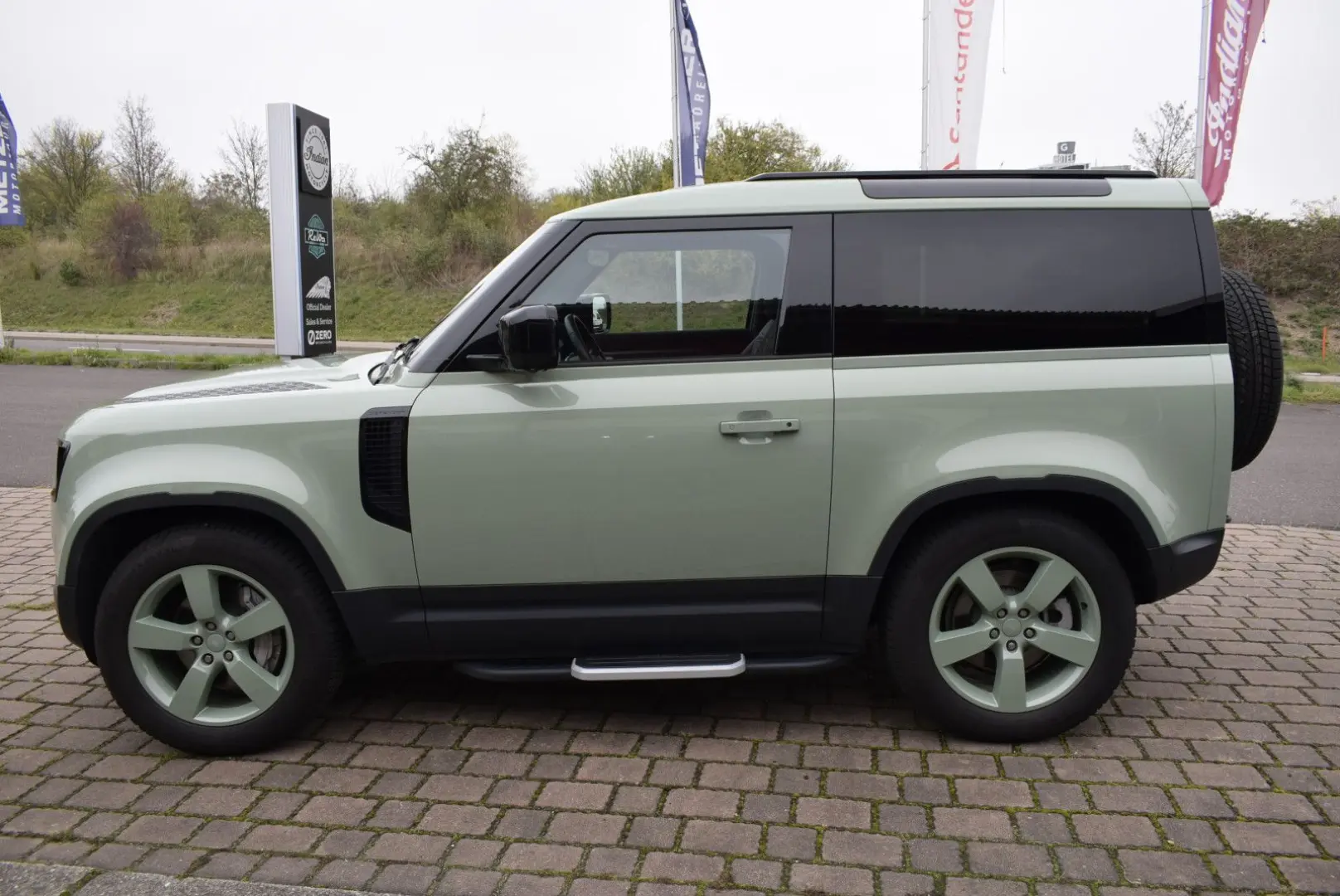 Defender 90 75th Limited Edition