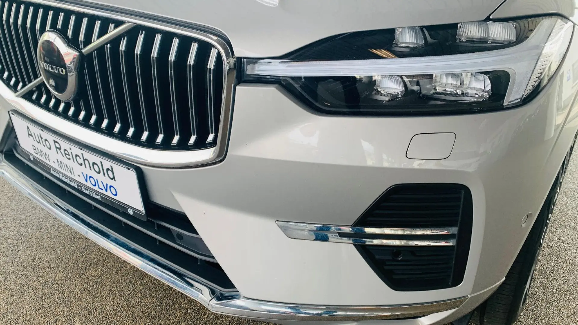 XC60 T6 AWD Recharge PANO LEDER HUD PILOT 360°
