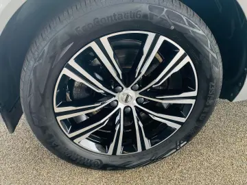 XC60 T6 AWD Recharge PANO LEDER HUD PILOT 360°