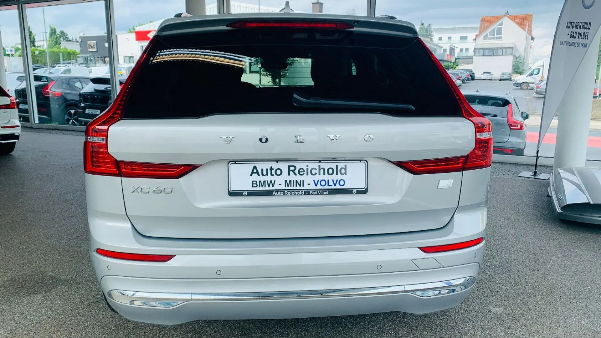 XC60 T6 AWD Recharge PANO LEDER HUD PILOT 360°