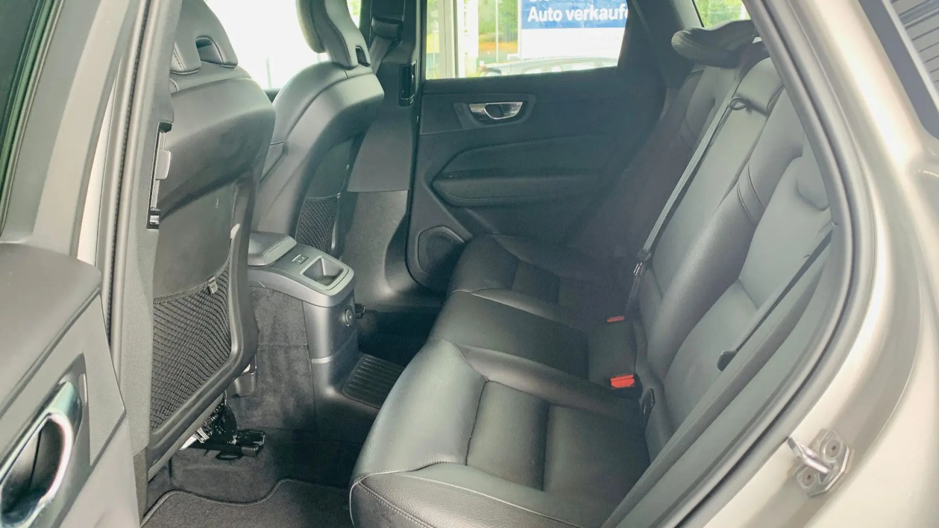 XC60 T6 AWD Recharge PANO LEDER HUD PILOT 360°