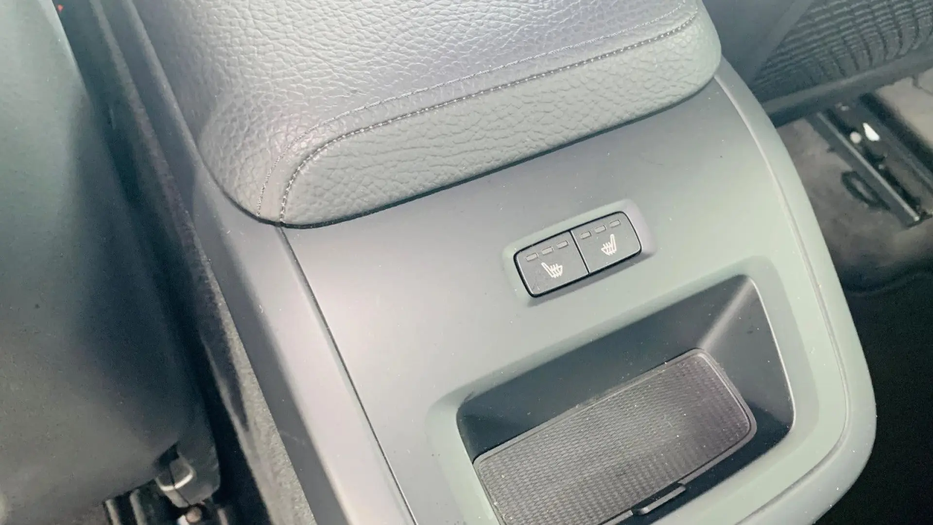 XC60 T6 AWD Recharge PANO LEDER HUD PILOT 360°