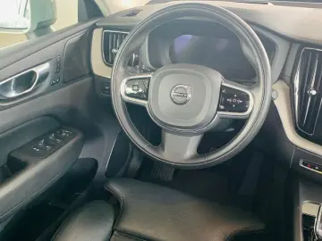 XC60 T6 AWD Recharge PANO LEDER HUD PILOT 360°